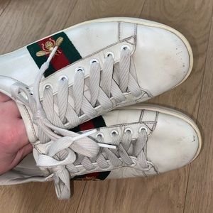 Gucci Women's Ace sneaker with bee